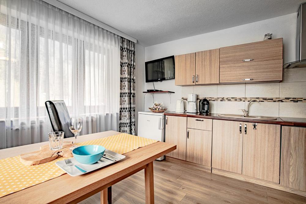 Leszek Elis 141 Appartement *